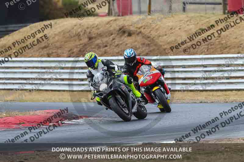 enduro digital images;event digital images;eventdigitalimages;no limits trackdays;peter wileman photography;racing digital images;snetterton;snetterton no limits trackday;snetterton photographs;snetterton trackday photographs;trackday digital images;trackday photos